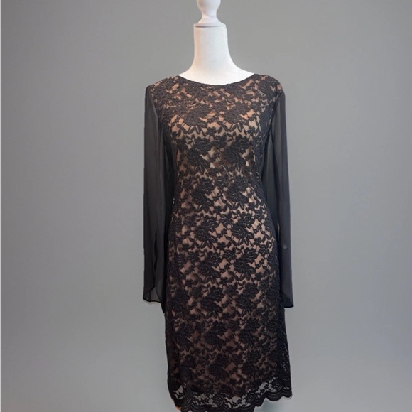 Connected Apparel Elegant Black Lace Dress - Picture 8 of 9